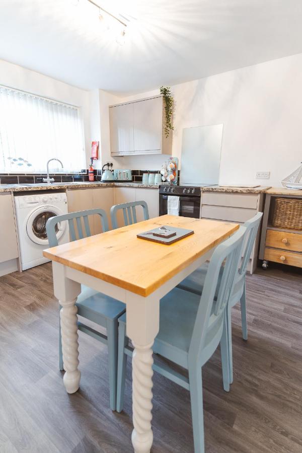 Watersedge Retreat, Views, Sunsets, Dogs Welcome Sandside  Eksteriør bilde