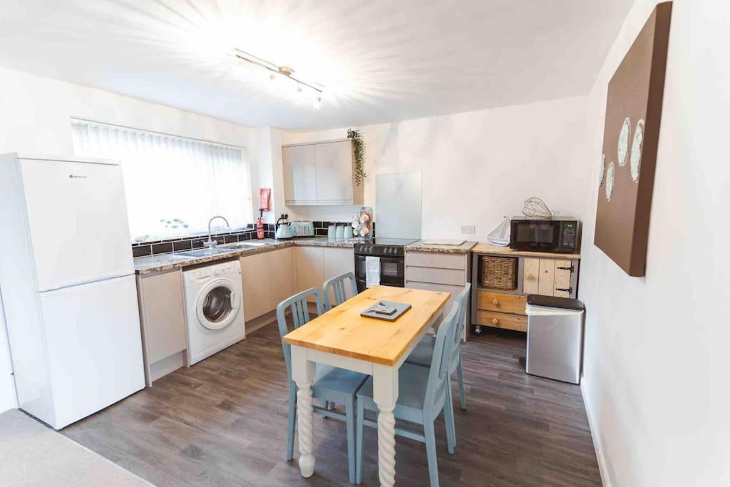 Watersedge Retreat, Views, Sunsets, Dogs Welcome Sandside  Eksteriør bilde