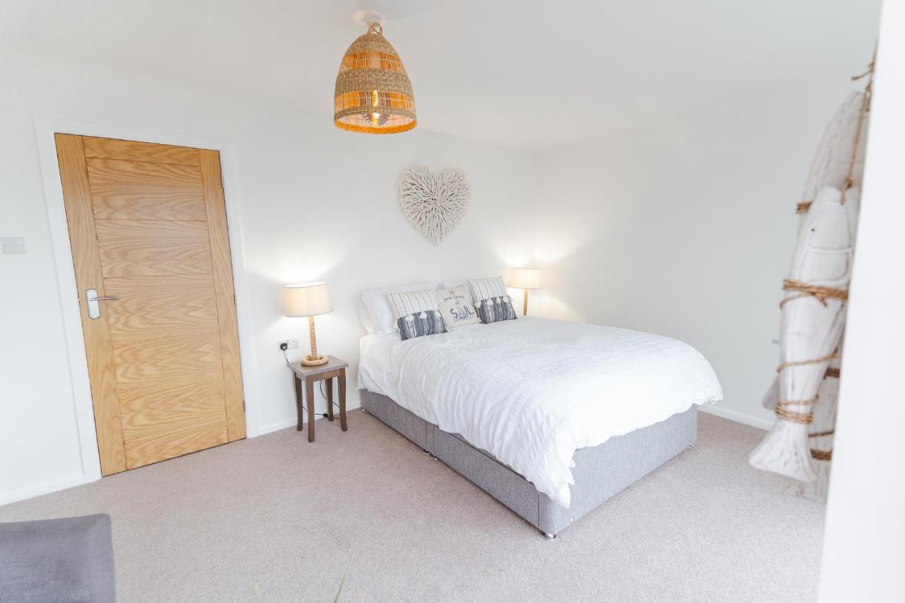 Watersedge Retreat, Views, Sunsets, Dogs Welcome Sandside  Eksteriør bilde